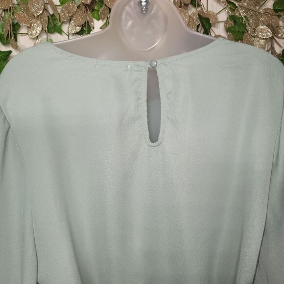 NWT Heart Hips Cropped Wrap Shirt - Picture 8 of 10